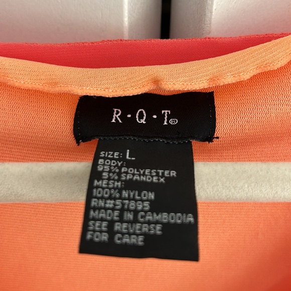 RQT Y2K Blouse - Picture 6 of 7